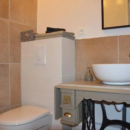 Appartement Avec Vue Montrichard Exterior photo